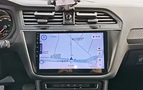 Volkswagen Tiguan II, 2021 год, 2 160 143 рублей, 13 фотография