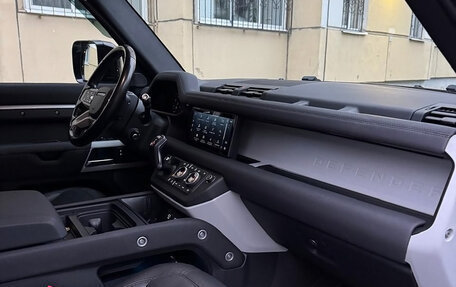 Land Rover Defender II, 2021 год, 5 700 000 рублей, 14 фотография