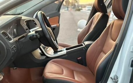 Volvo S60 III, 2017 год, 1 499 000 рублей, 7 фотография
