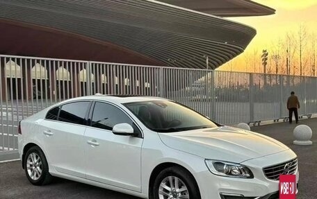 Volvo S60 III, 2017 год, 1 499 000 рублей, 3 фотография