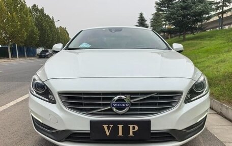 Volvo S60 III, 2018 год, 1 570 000 рублей, 2 фотография