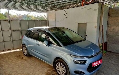 Citroen C4 Picasso II рестайлинг, 2014 год, 1 200 000 рублей, 12 фотография
