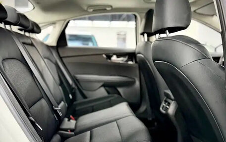 KIA K3, 2021 год, 1 560 000 рублей, 14 фотография