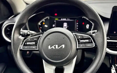 KIA K3, 2021 год, 1 560 000 рублей, 18 фотография