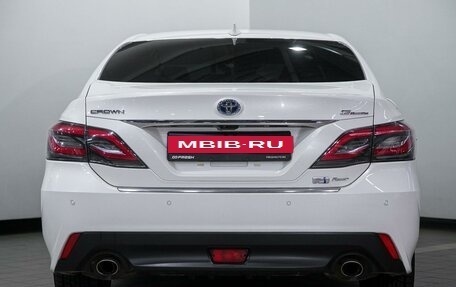 Toyota Crown, 2019 год, 3 249 000 рублей, 4 фотография