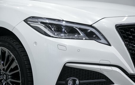 Toyota Crown, 2019 год, 3 249 000 рублей, 6 фотография