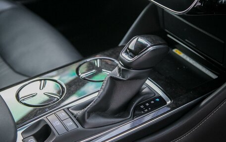 Toyota Crown, 2019 год, 3 249 000 рублей, 16 фотография