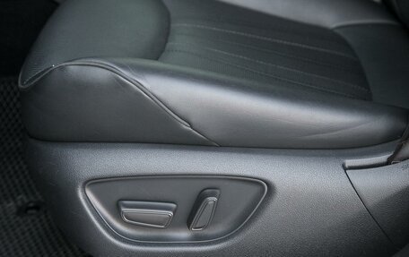 Toyota Crown, 2019 год, 3 249 000 рублей, 20 фотография