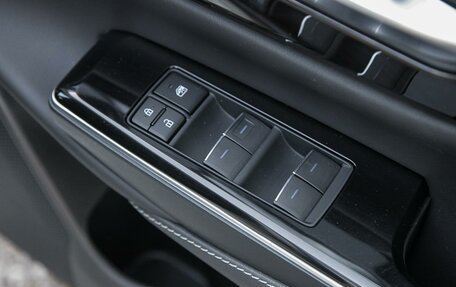 Toyota Crown, 2019 год, 3 249 000 рублей, 28 фотография