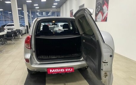 Toyota RAV4, 2006 год, 869 000 рублей, 7 фотография