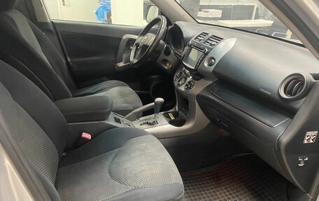 Toyota RAV4, 2006 год, 869 000 рублей, 17 фотография