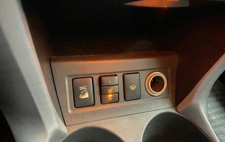 Toyota RAV4, 2006 год, 869 000 рублей, 28 фотография