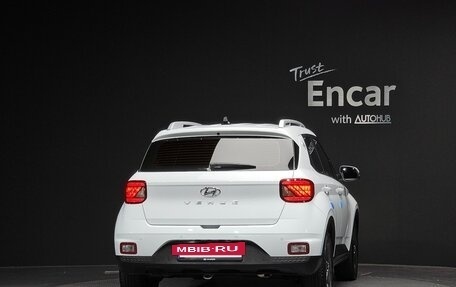 Hyundai Venue I, 2022 год, 1 700 000 рублей, 3 фотография