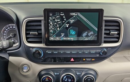 Hyundai Venue I, 2022 год, 1 700 000 рублей, 17 фотография