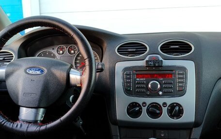 Ford Focus II рестайлинг, 2007 год, 419 000 рублей, 18 фотография