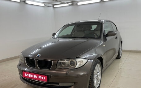 BMW 1 серия, 2008 год, 890 000 рублей, 1 фотография