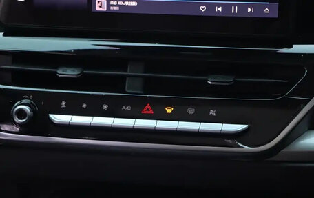 Haval H6, 2022 год, 1 300 000 рублей, 15 фотография