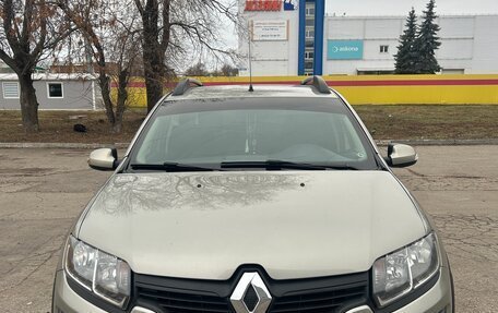 Renault Sandero II рестайлинг, 2017 год, 950 000 рублей, 2 фотография