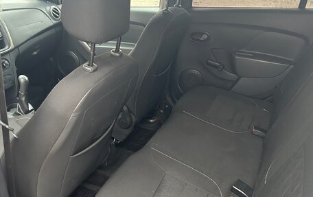 Renault Sandero II рестайлинг, 2017 год, 950 000 рублей, 9 фотография