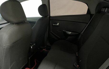 KIA Rio III рестайлинг, 2015 год, 1 120 000 рублей, 13 фотография