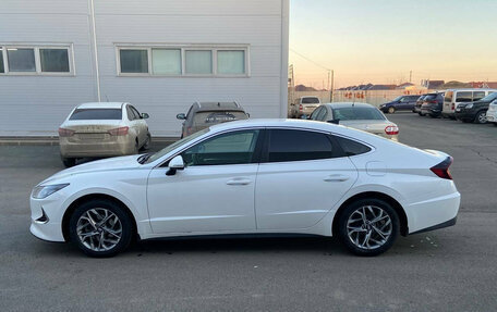 Hyundai Sonata VIII, 2020 год, 2 220 000 рублей, 5 фотография