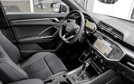 Audi Q3, 2025 год, 6 600 000 рублей, 4 фотография