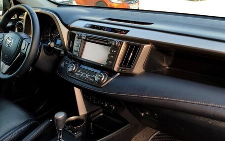 Toyota RAV4, 2013 год, 1 599 000 рублей, 25 фотография