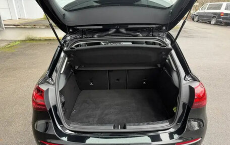 Mercedes-Benz A-Класс, 2025 год, 5 100 000 рублей, 15 фотография