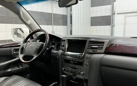 Lexus LX III, 2010 год, 5 500 000 рублей, 20 фотография