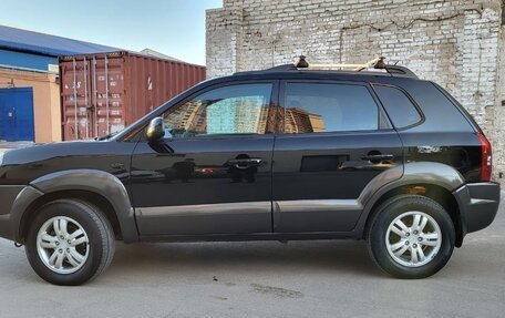 Hyundai Tucson III, 2006 год, 679 999 рублей, 2 фотография