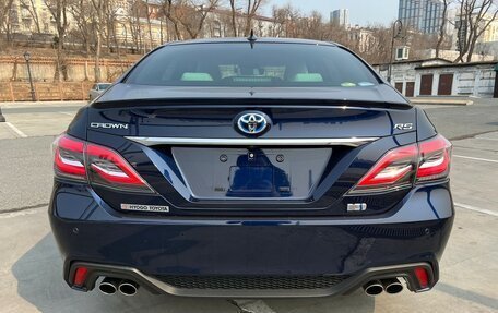 Toyota Crown, 2019 год, 3 200 000 рублей, 4 фотография