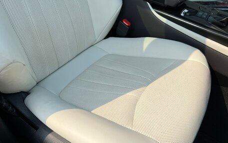 Toyota Crown, 2019 год, 3 200 000 рублей, 8 фотография