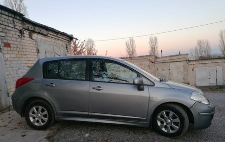 Nissan Tiida, 2010 год, 695 000 рублей, 2 фотография