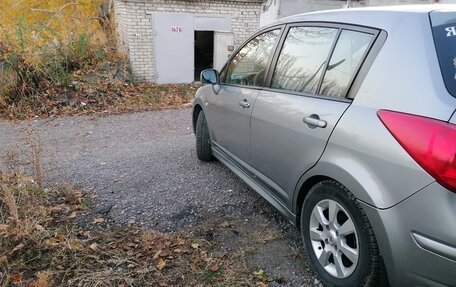 Nissan Tiida, 2010 год, 695 000 рублей, 3 фотография
