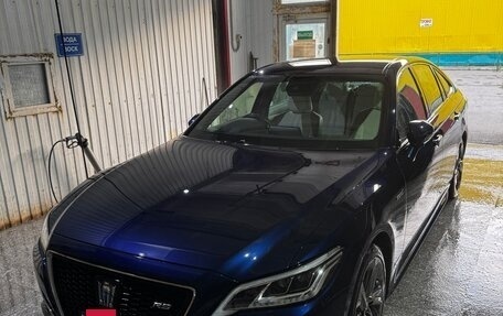 Toyota Crown, 2019 год, 3 200 000 рублей, 13 фотография