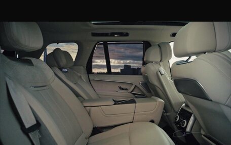 Land Rover Range Rover IV рестайлинг, 2022 год, 23 000 000 рублей, 6 фотография