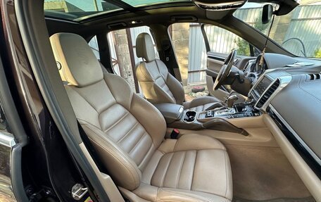 Porsche Cayenne III, 2011 год, 2 750 000 рублей, 11 фотография