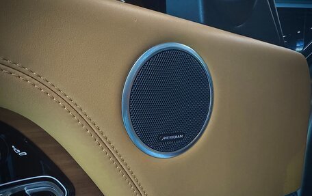 Land Rover Range Rover IV рестайлинг, 2018 год, 6 900 000 рублей, 20 фотография