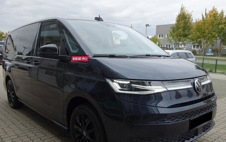 Volkswagen Multivan, 2022 год, 5 550 000 рублей, 1 фотография