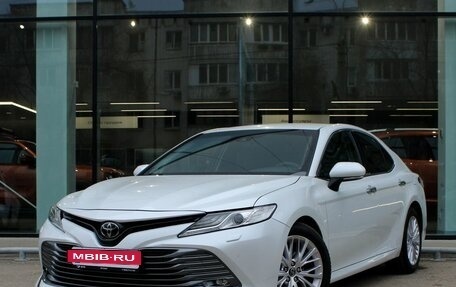 Toyota Camry, 2019 год, 2 900 000 рублей, 1 фотография