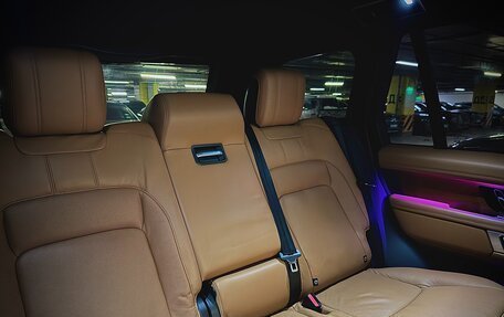 Land Rover Range Rover IV рестайлинг, 2018 год, 6 900 000 рублей, 38 фотография