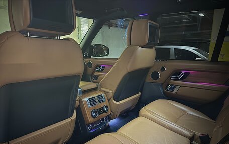 Land Rover Range Rover IV рестайлинг, 2018 год, 6 900 000 рублей, 34 фотография