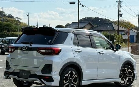 Toyota Raize I, 2021 год, 1 520 111 рублей, 3 фотография