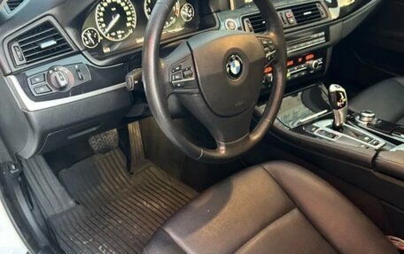 BMW 5 серия, 2014 год, 1 820 000 рублей, 6 фотография