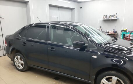 Volkswagen Polo VI (EU Market), 2013 год, 680 000 рублей, 3 фотография