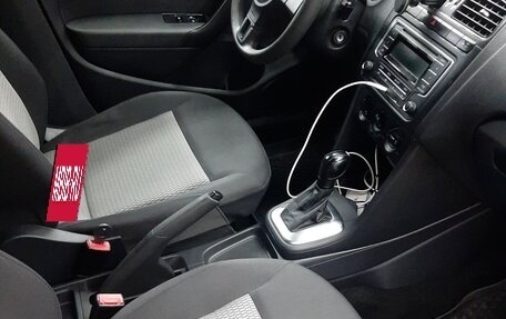 Volkswagen Polo VI (EU Market), 2013 год, 680 000 рублей, 6 фотография