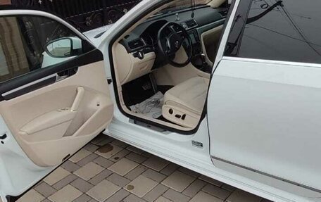 Volkswagen Passat B8 рестайлинг, 2016 год, 1 700 000 рублей, 4 фотография