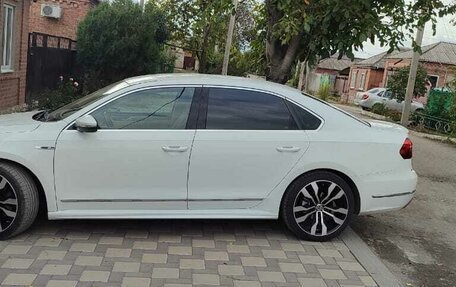 Volkswagen Passat B8 рестайлинг, 2016 год, 1 700 000 рублей, 7 фотография