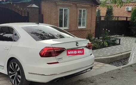 Volkswagen Passat B8 рестайлинг, 2016 год, 1 700 000 рублей, 2 фотография