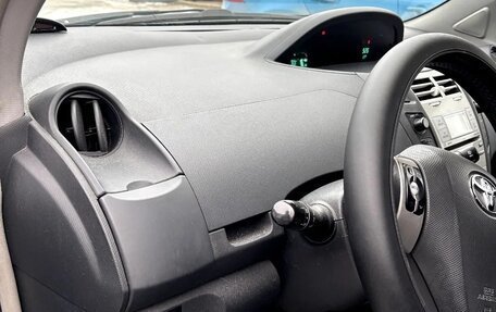 Toyota Yaris III рестайлинг, 2008 год, 595 000 рублей, 5 фотография